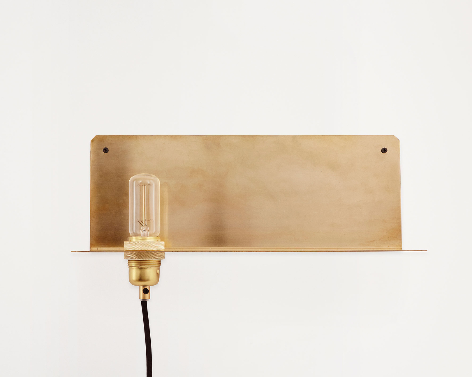 Frama 90 Wall Light Brass
